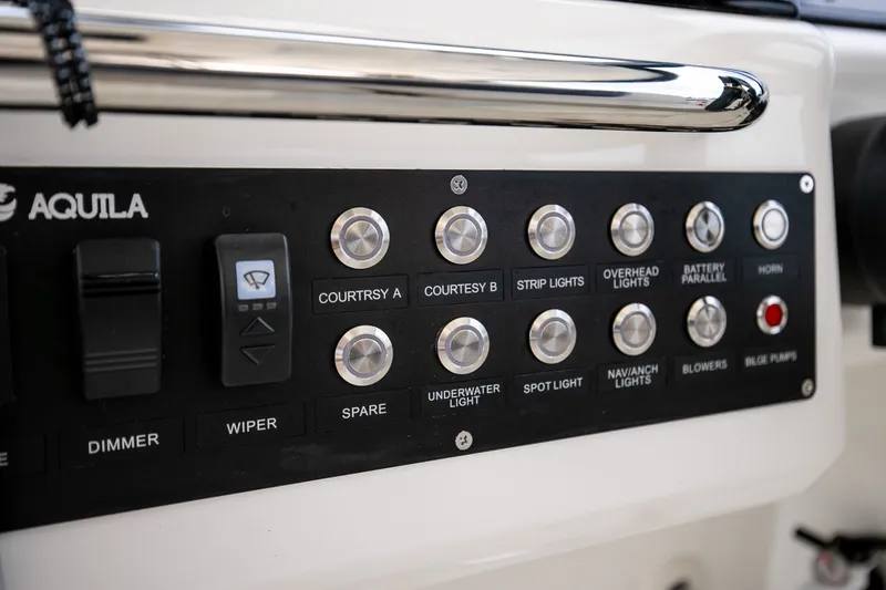Slide: The Image of Aquila 36 Sport 2024 - 36