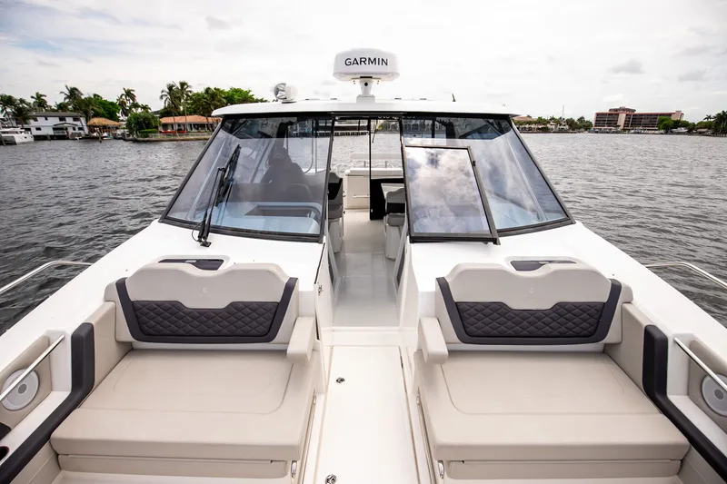 Slide: The Image of Aquila 36 Sport 2024 - 67