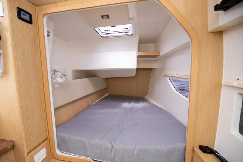 Slide: The Image of Aquila 36 Sport 2024 - 48
