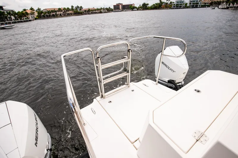 Slide: The Image of Aquila 36 Sport 2024 - 16