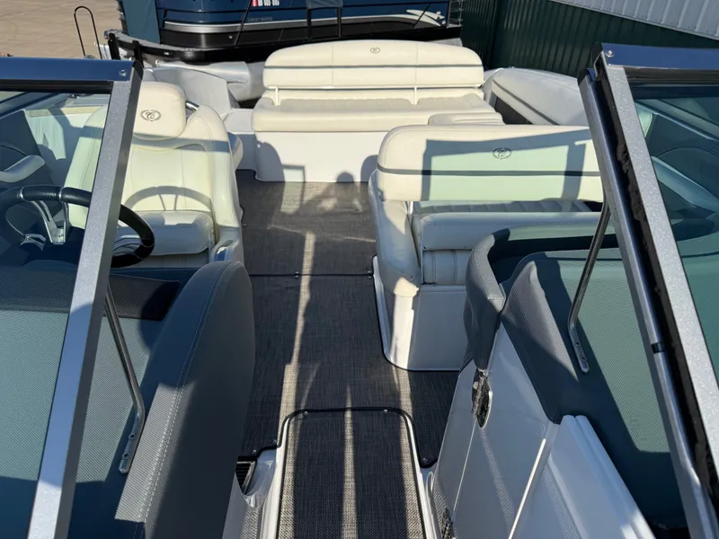 Slide: The Image of Interior of a 2015 Cobalt R7 boat with seating. - 38