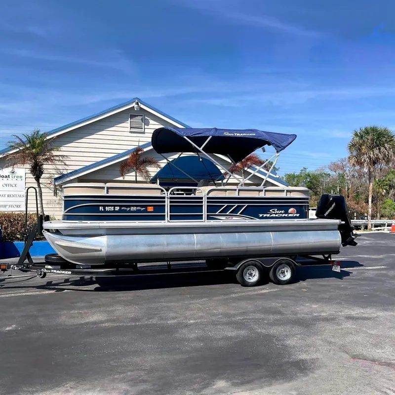 The Image of Sun Tracker Party Barge 22 XP3 2020 - 0