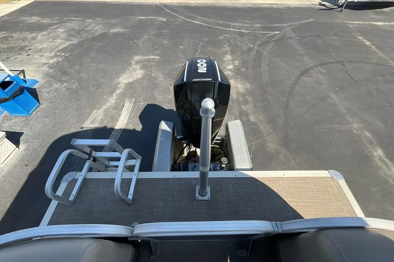 Slide: The Image of 2020 Sun Tracker Party Barge 22 XP3 with Mercury outboard motor, rear view. - 14