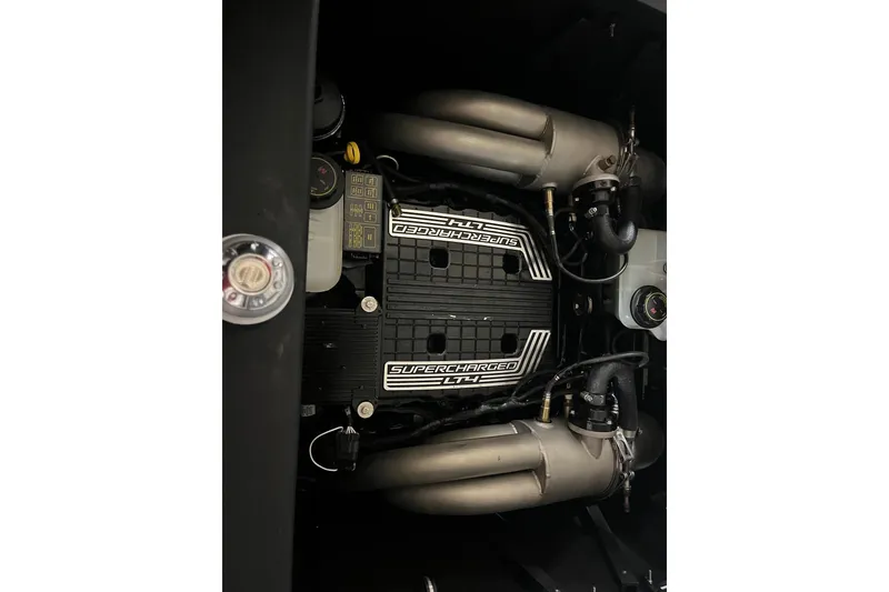 Slide: The Image of 2021 Malibu Wakesetter 25 LSV engine, supercharged LT4, detailed view. - 7
