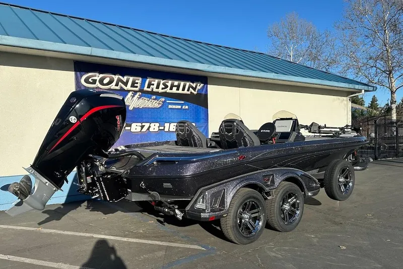 Slide: The Image of 2026 Ranger Z521R Garmin Cup-Equipped boat parked outside Gone Fishin' Marine. - 7