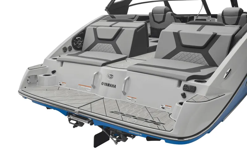 Slide: The Image of Yamaha Boats 222XD 2026 with luxurious rear design. - 17