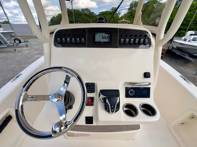 Slide: The Image of Grady-White 251 Coastal Explorer 2026 - 16
