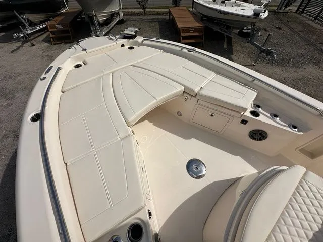 Slide: The Image of Grady-White 251 Coastal Explorer 2026 - 21