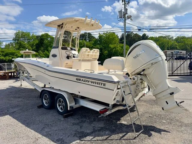 Slide: The Image of Grady-White 251 Coastal Explorer 2026 - 3