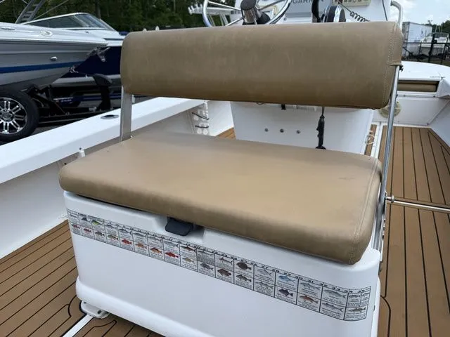 Slide: The Image of Everglades Center Console 200 2005 - 12