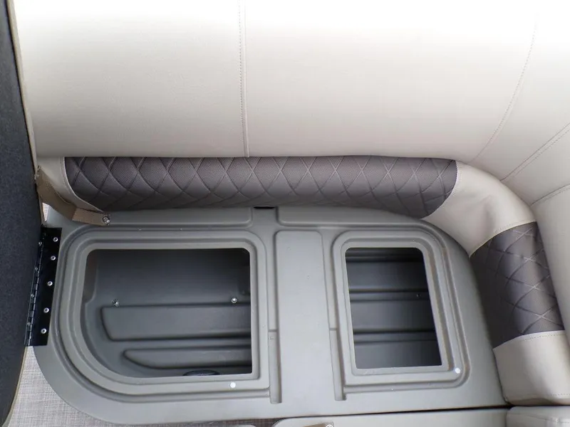 Slide: The Image of 2024 Sun Tracker SportFish™ 22 DLX storage compartments and seating. - 25