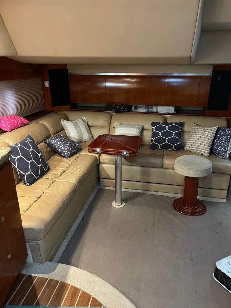 Slide: The Image of Cruisers 420 Express 2008 - 7