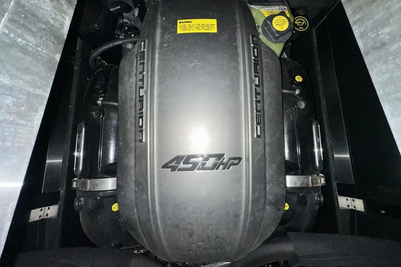 Slide: The Image of 2021 Centurion Ri245 engine, 450 horsepower, detailed view. - 17