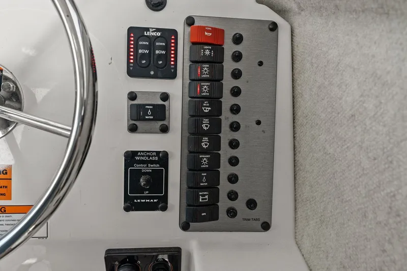 Slide: The Image of Parker Marine 2320 Sport Cabin 2024 - 50