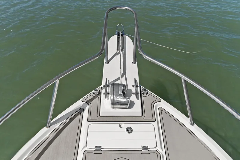 Slide: The Image of Parker Marine 2320 Sport Cabin 2024 - 59