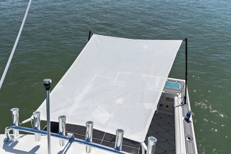 Slide: The Image of Parker Marine 2320 Sport Cabin 2024 - 62