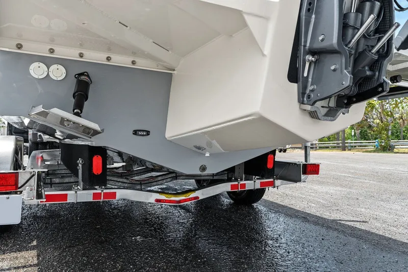 Slide: The Image of Parker Marine 2320 Sport Cabin 2024 - 67