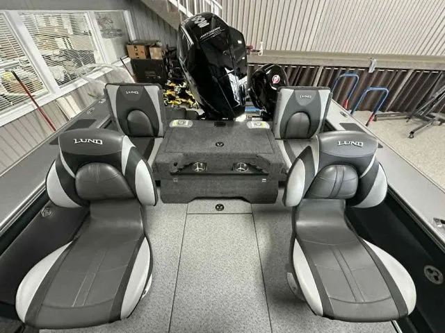 Slide: The Image of Lund 2075 Pro-V Sport 2026 - 13
