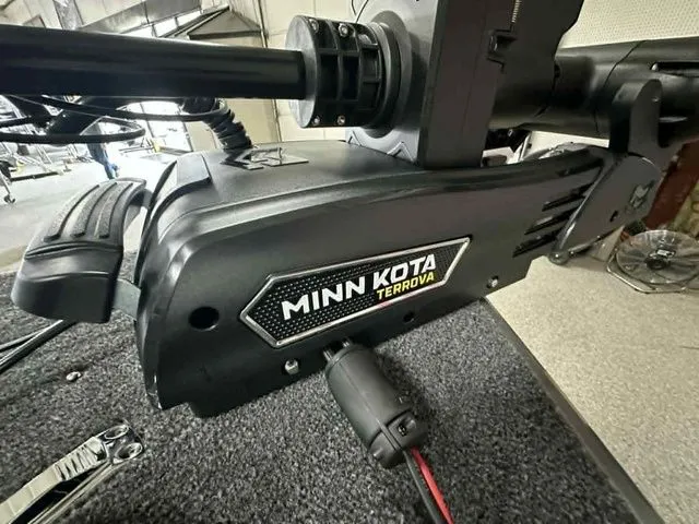 Slide: The Image of Lund 2075 Pro-V Sport 2026 - 5