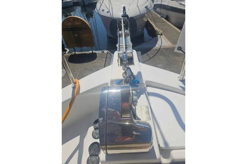 Slide: The Image of Bow of 2014 Ranger Tugs R-27 with anchor chain and winch system. - 4
