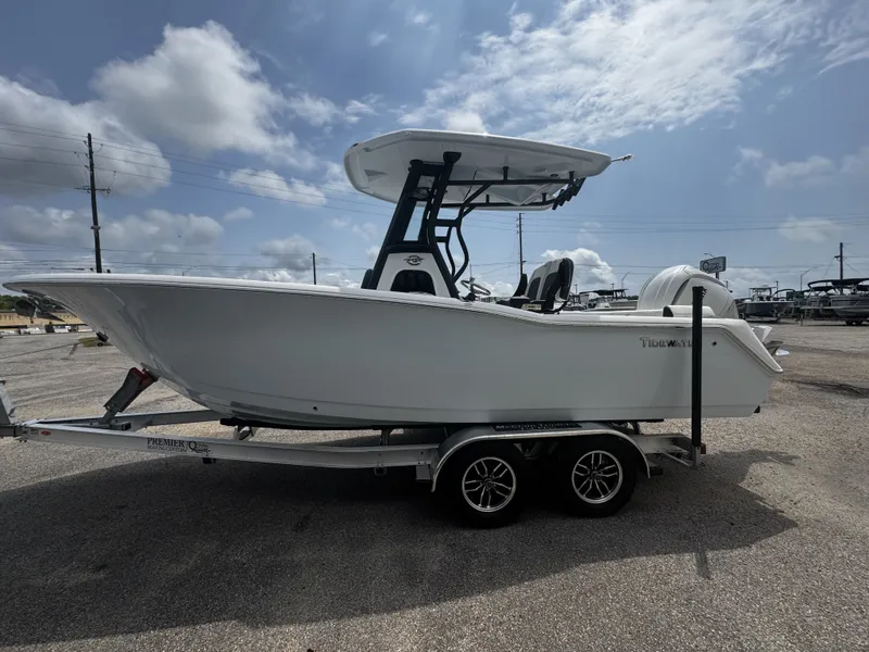Slide: The Image of Tidewater 232 LXF 2026 - 3
