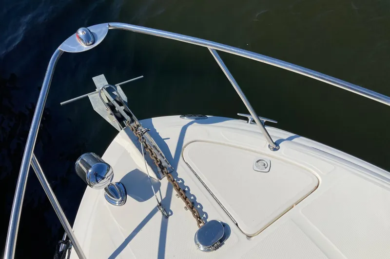 Slide: The Image of Bow of 2002 Sea Ray Sundancer 260 with anchor and chain detail. - 53