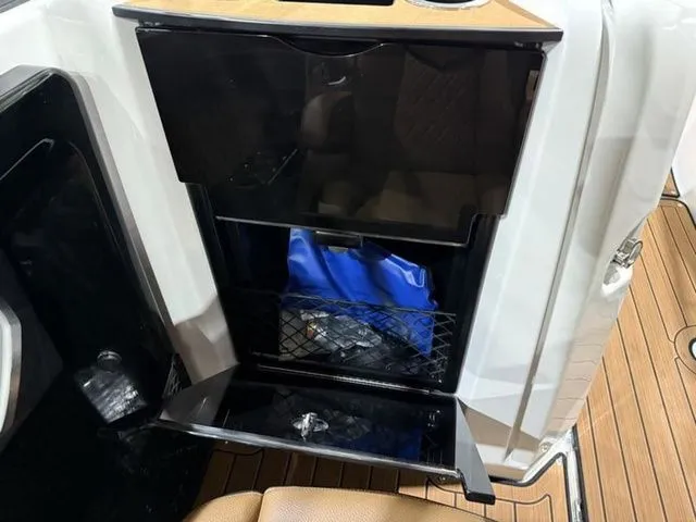 Slide: The Image of Yamaha 252SE 2026 - 21