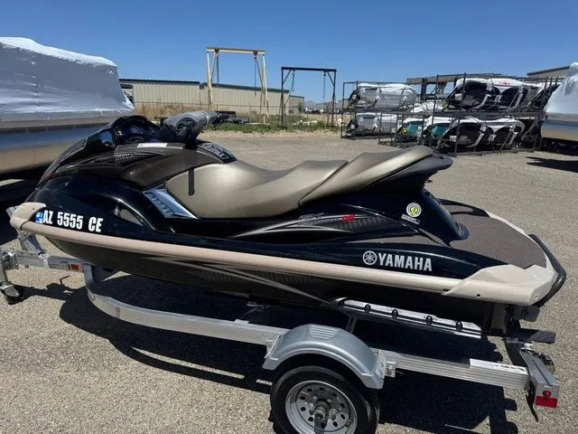 Slide: The Image of Yamaha FX 2010 - 16