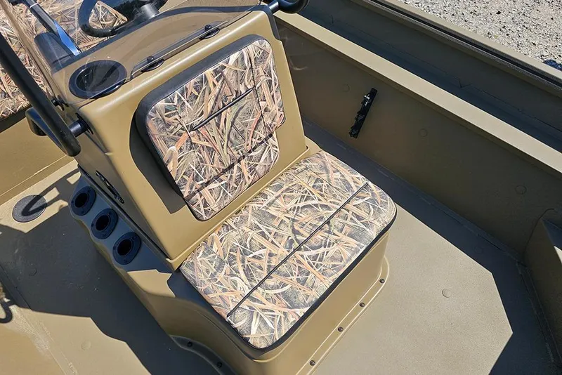 Slide: The Image of Camouflage seating on 2026 G3 Gator Tough 18 CC boat interior. - 35