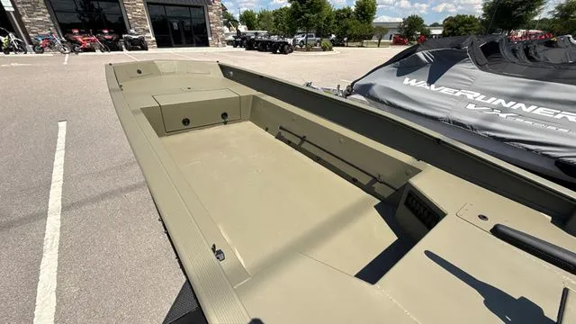 Slide: The Image of Tracker GRIZZLY 1650 T PRAIRIE WINGS ED. 2026 - 15
