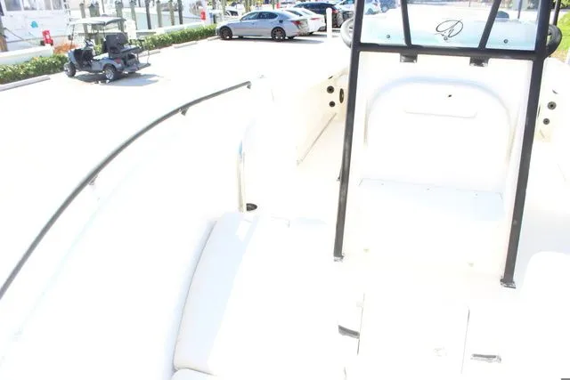 Slide: The Image of Interior view of a 2015 Sailfish 240 CC boat in daylight. - 29