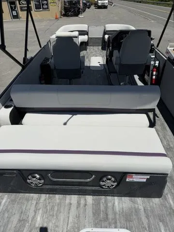 Slide: The Image of Crest Caribbean 230 SLS Tri-Toon w/200hp, Trailer, Exten 2025 - 33