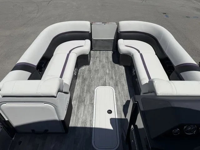Slide: The Image of Crest Caribbean 230 SLS Tri-Toon w/200hp, Trailer, Exten 2025 - 5
