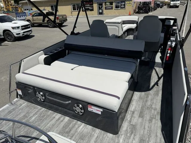 Slide: The Image of Crest Caribbean 230 SLS Tri-Toon w/200hp, Trailer, Exten 2025 - 6