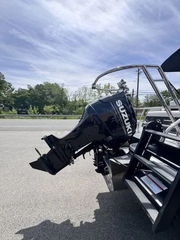 Slide: The Image of Crest Caribbean 230 SLS Tri-Toon w/200hp, Trailer, Exten 2025 - 8