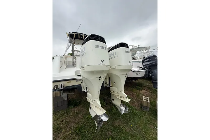 Slide: The Image of 2003 Hydra-Sports Vector 2800 CC with twin Suzuki 250 outboard motors. - 45