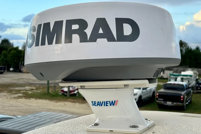Slide: The Image of Simrad radar on 2023 Sea Chaser 30 HFC CC boat, mounted on Seaview bracket. - 44