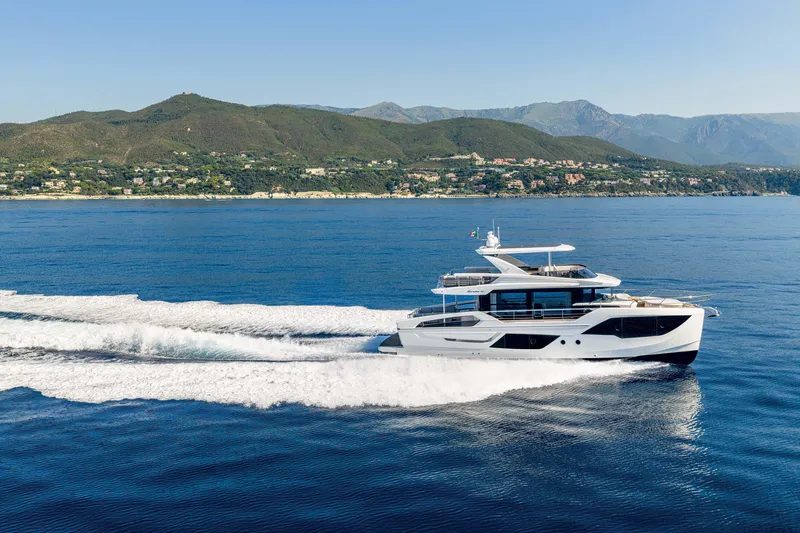 The Image of Absolute Navetta 62 2027 - undefined