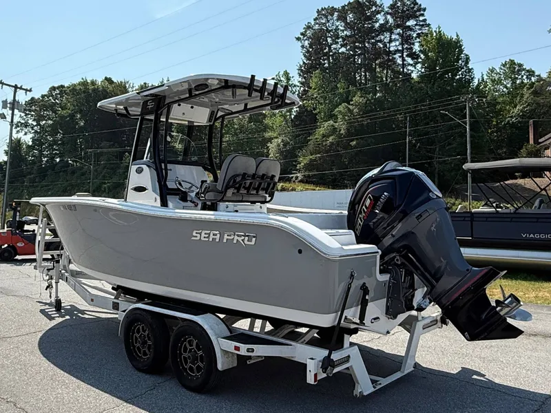 Slide: The Image of Sea Pro 239 Sport 2023 - 4