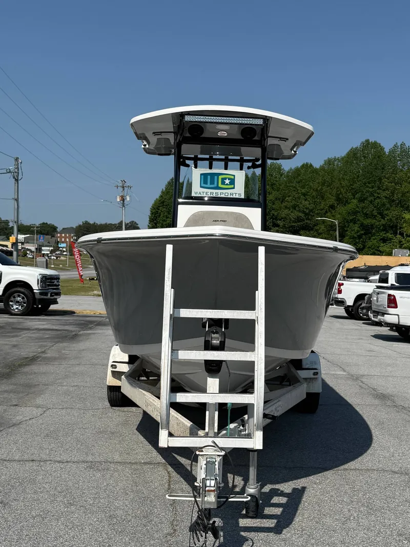 Slide: The Image of Sea Pro 239 Sport 2023 - 5