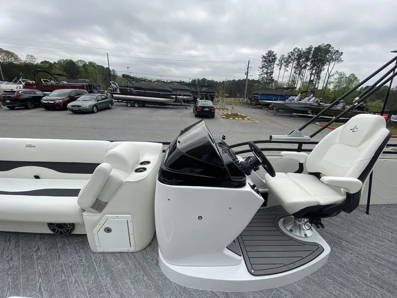 Slide: The Image of 2023 JC Swing Back 27TT Sport boat with Mercury 350HP engine. - 27