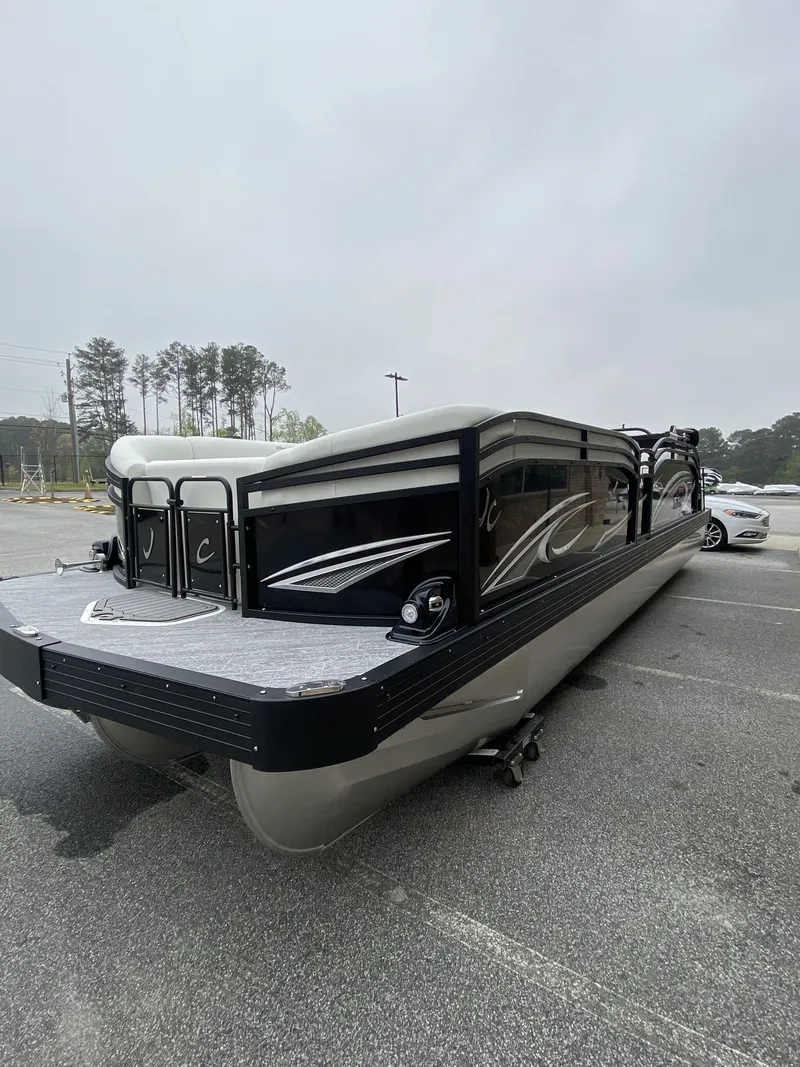 Slide: The Image of 2023 JC Swing Back 27TT Sport pontoon boat with Mercury 350HP. - 4