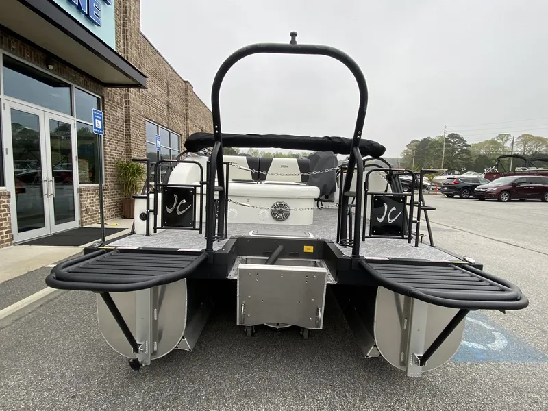 Slide: The Image of 2023 JC Swing Back 27TT Sport boat with Mercury 350HP engine. - 5