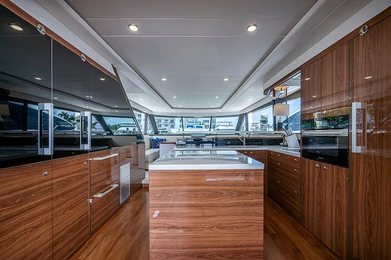 Slide: The Image of Floor plan of the 2025 Maritimo M75 yacht, showcasing engine room and luxurious cabins. - 139