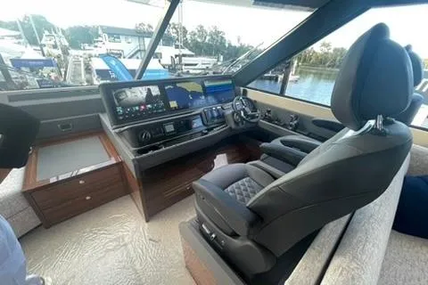 Slide: The Image of M75 Helm with triple 22" Garmin Screens - 20
