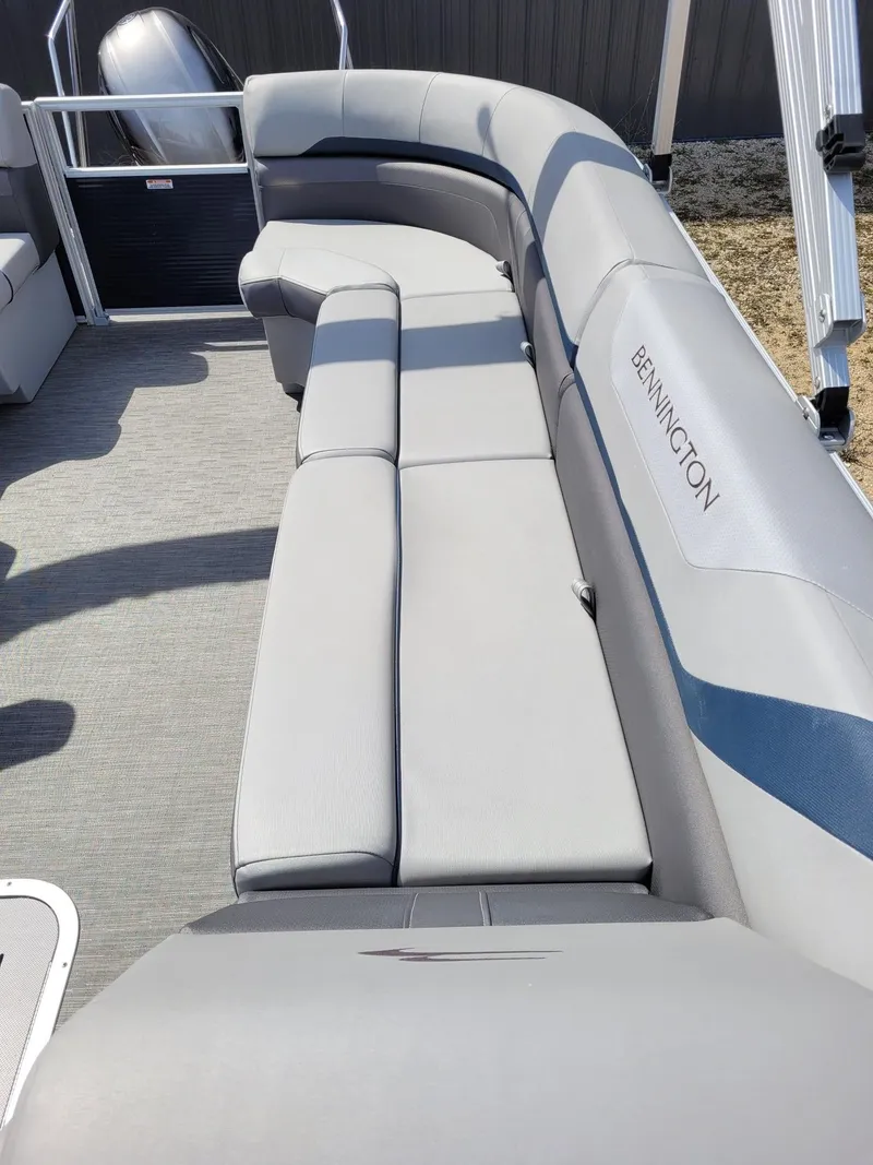 Slide: The Image of Bennington 20SXSRC 2023 - 14