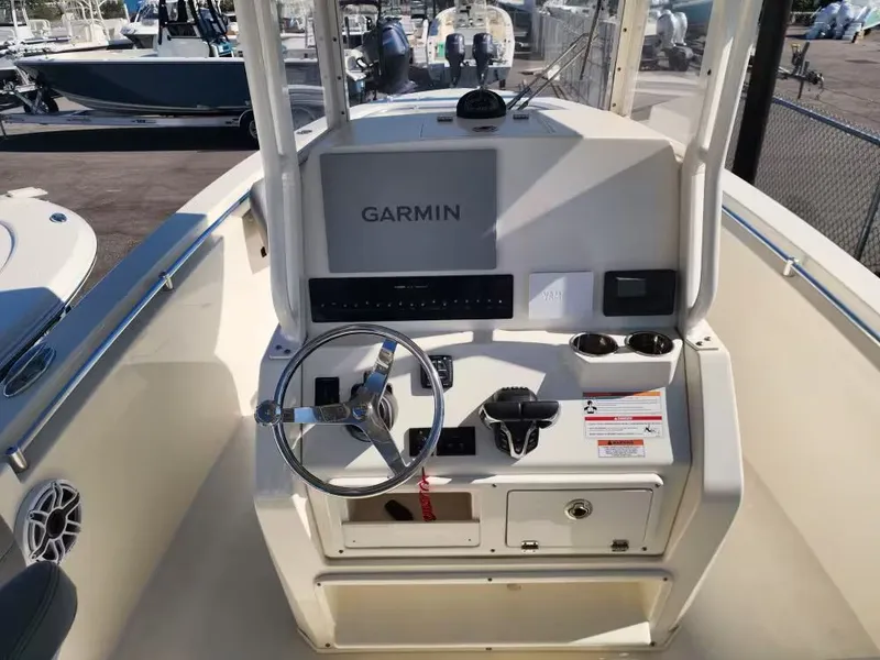 Slide: The Image of Cobia 262 Center Console 2024 - 13