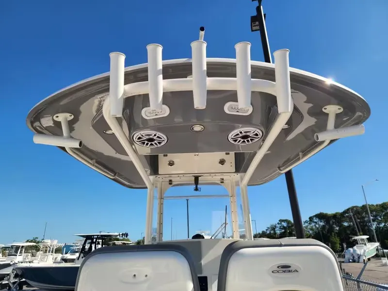 Slide: The Image of Cobia 262 Center Console 2024 - 6