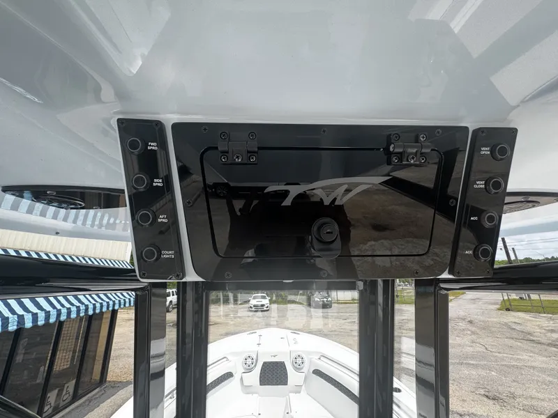 Slide: The Image of Tidewater 232 LXF 2026 - 10