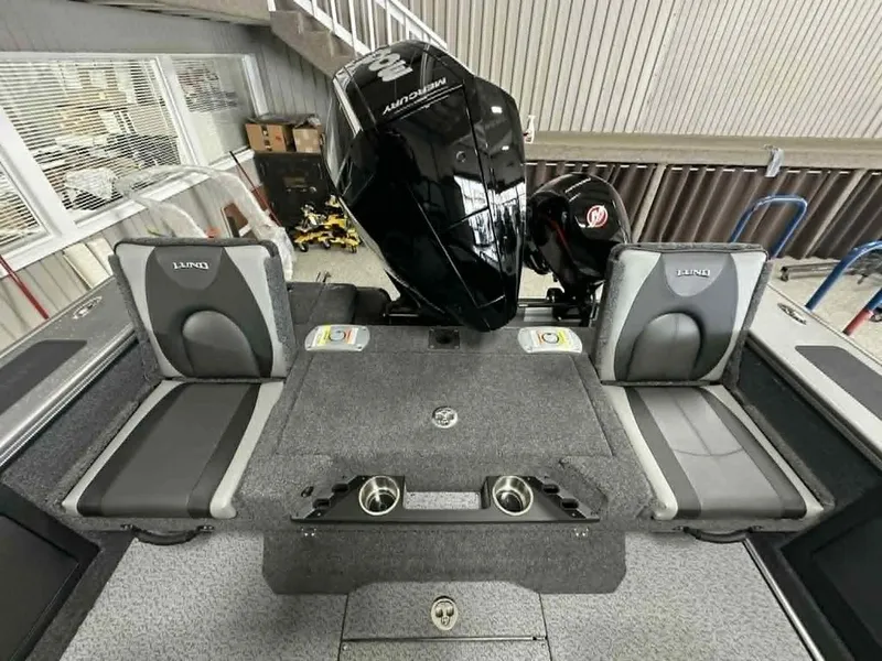 Slide: The Image of Interior view of Lund 2075 Pro-V Sport 2026 with motor. - 14